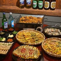 공백 술집 로고