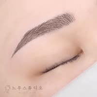 느루스튜디오 로고