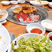 꽃바위등대갈비 로고